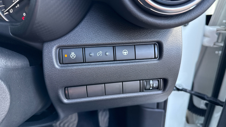 Nissan Juke 1.6 Hybrid Tekna 5dr Auto Hybrid Hatchback